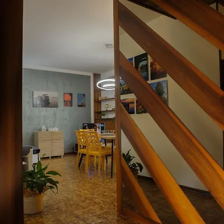 Casa Betty * بسكييرا ديل غاردا