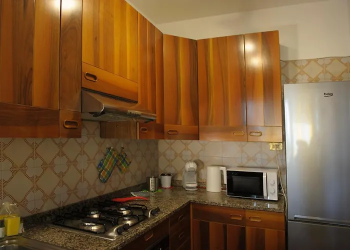 Casa Betty * بسكييرا ديل غاردا